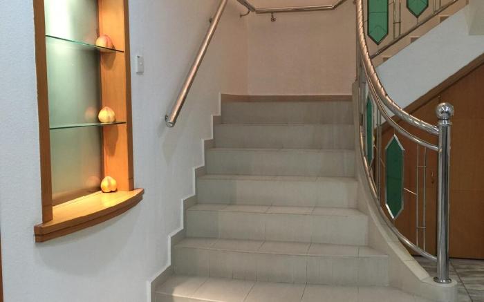 Comfortable  Homestay 繁华闹市的平静家园