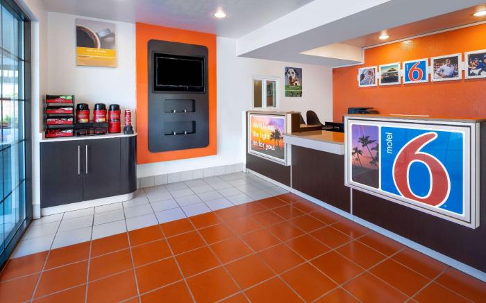 Motel 6 Carpinteria, CA - Santa Barbara - South