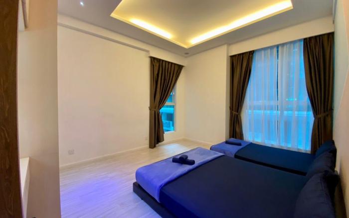KK SUTERA AVENUE WT POOL OPP IMAGO 4BR 12pax 【LO】