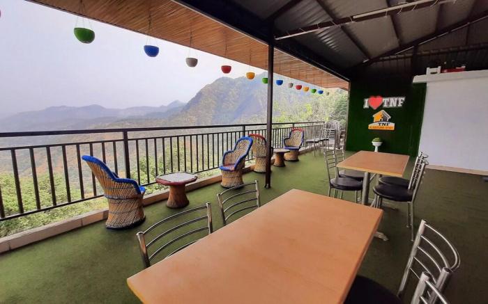 Mountain View 2bhk||Amazing sunset||Open terrece||