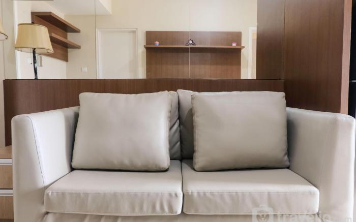 Homey Living 2BR Parahyangan Residence By Travelio