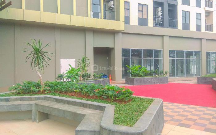 Cozy Nice Studio at Transpark Cibubur By Travelio