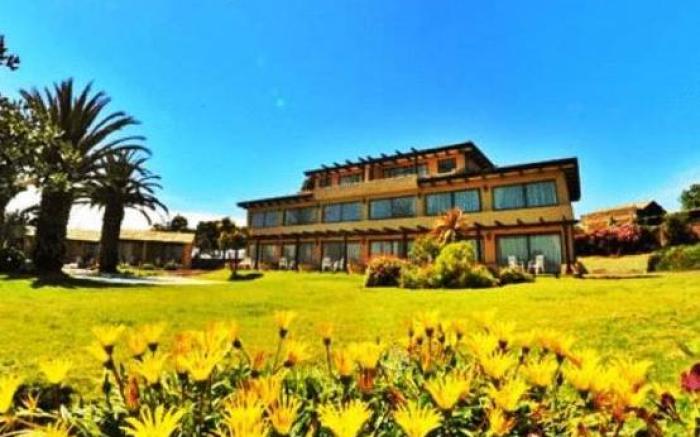 Yachting Hotel Quintero