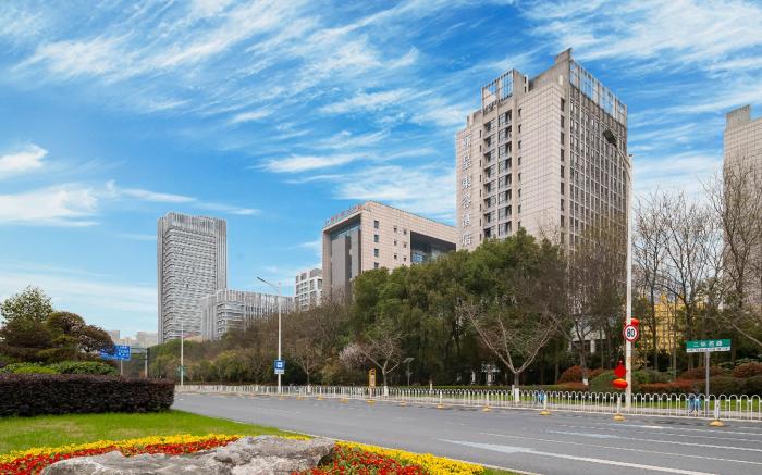 Rezen Dong Hotel Huzhou City Center High-speed Railway Station