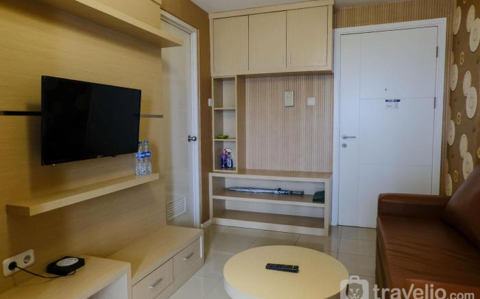 City View 2BR Parahyangan Residence By Travelio