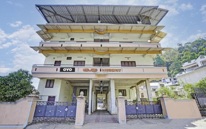 Hotel O SS Residency