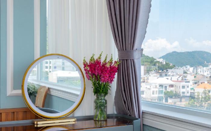 3H GRAND HOTEL