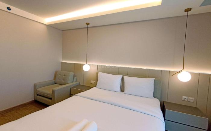 Comfort Studio 10th Floor Mataram City By Travelio