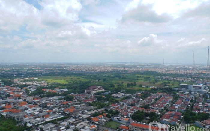 Enchanting 2BR at Tanglin Supermall By Travelio