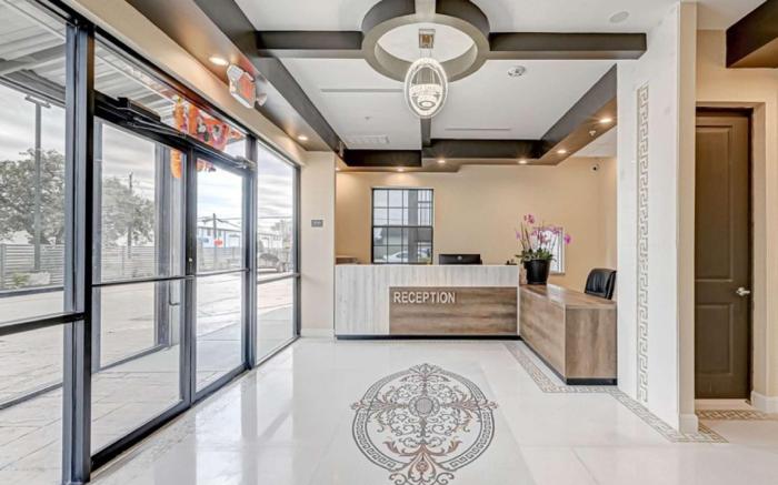 SureStay Hotel by Best Western Houston Southeast
