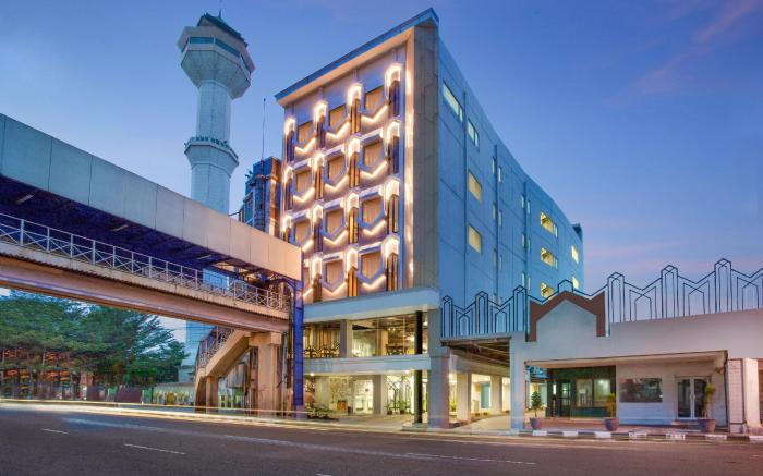 Hotel 88 Alun Alun Bandung by WH