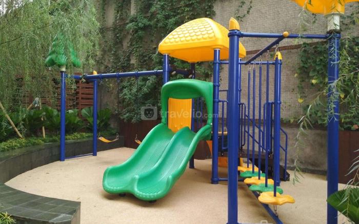 Relaxing 1BR at Landmark Residence By Travelio