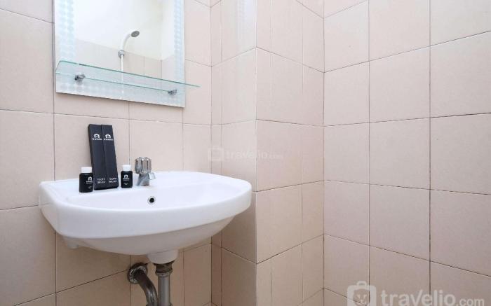Comfy Elegant 2BR Tifolia Apartment By Travelio