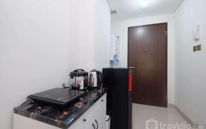 Luxury Studio at Transpark Cibubur By Travelio