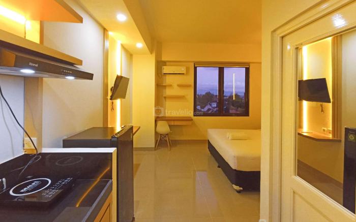Minimalist Studio Atria Seturan By Travelio