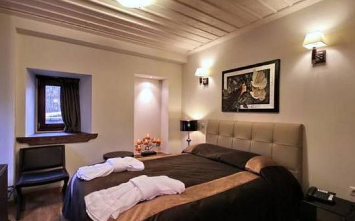 Tsarbou Guesthouse
