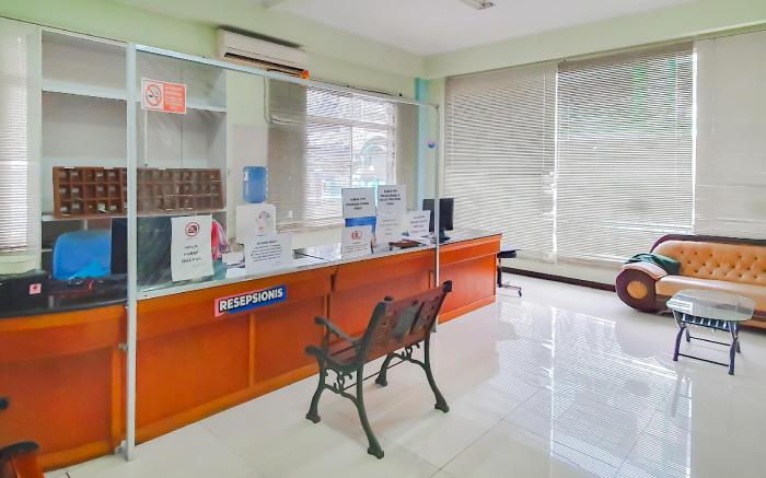 Urbanview Hotel Bartu Moh Toha Bandung by RedDoorz