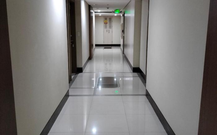 RquiCondotel NEAR AIRPORT at TWO PALMTREE VILLAS 