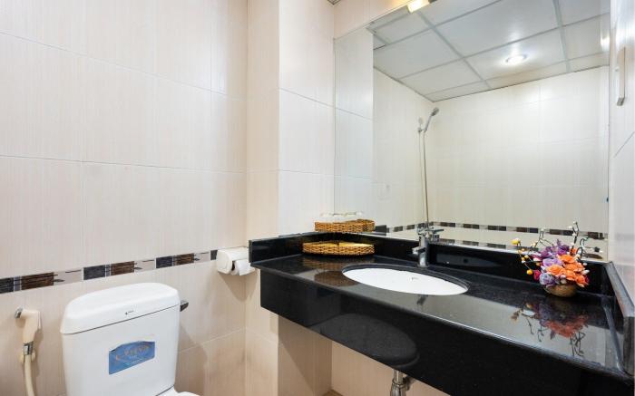 Lucasta SaiGon Hotel