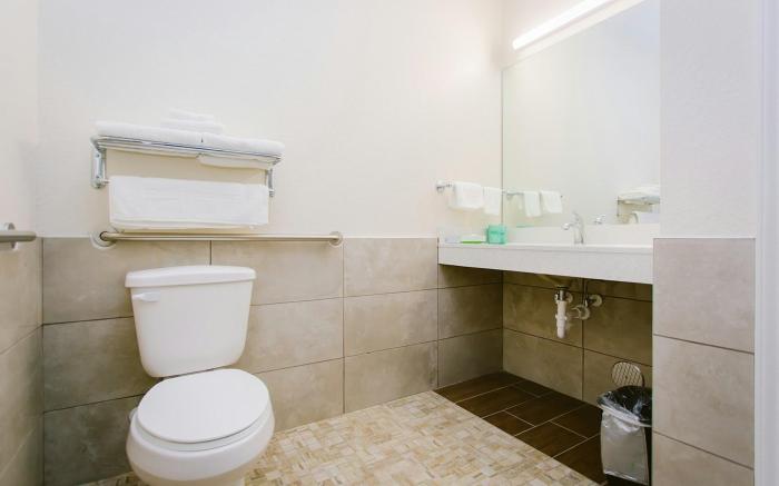 Scottish Inns and Suites Baytown TX