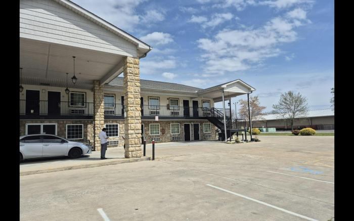 General Bragg Inn & Suites Chickamauga