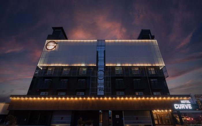 CURVE HOTEL IKSAN
