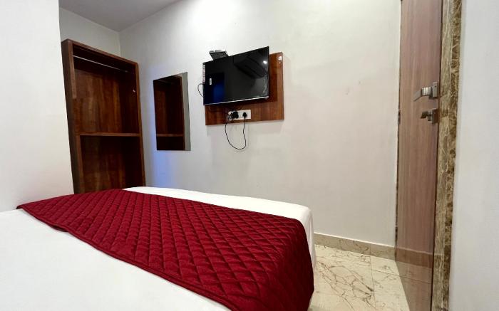 Hotel Delmond Prime - Near NESCO