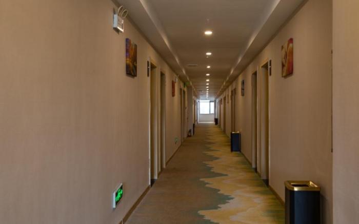 GELI Hotel Huainan Railway Station Sports Center