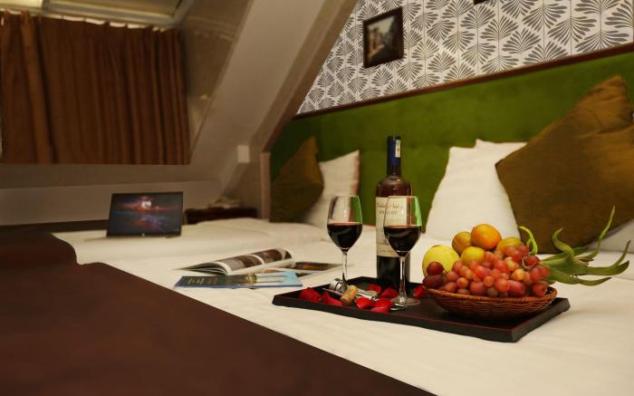 Golden Lotus Hotel & Spa