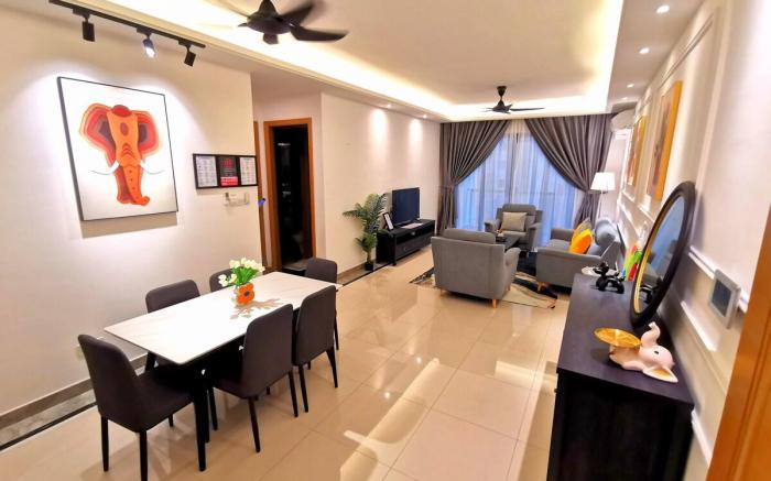 R&F Garden View 3BR unit by ANJU