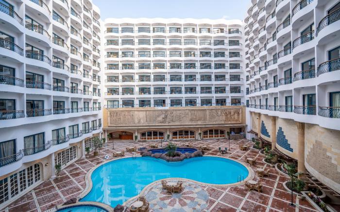 Azal Pyramids Hotel