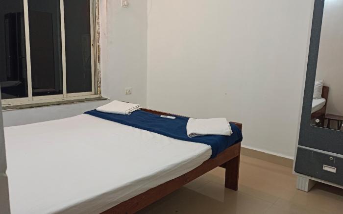Pamela Palms, 1BHK by Ronnes