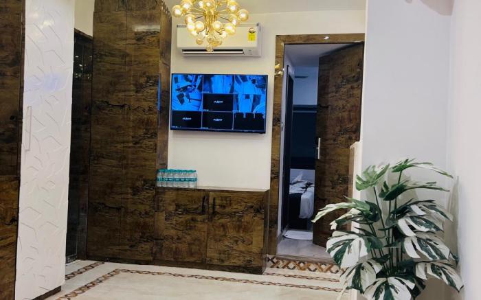 Hotel Larmont Luxury