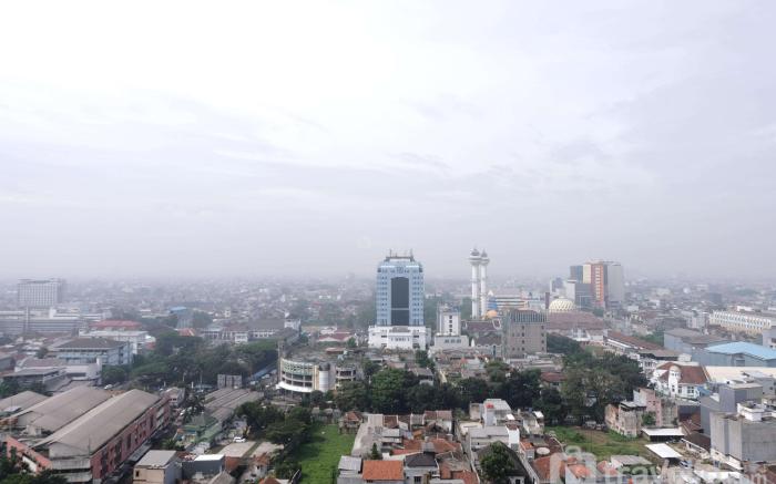 Homey 3BR Apartment at Braga City Walk By Travelio