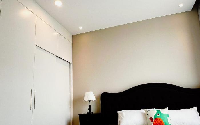 Lyn House River View 