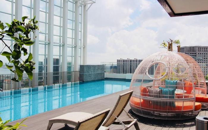 A Comfy & Bright 2BR Suasana Suite 6, FREE Parking