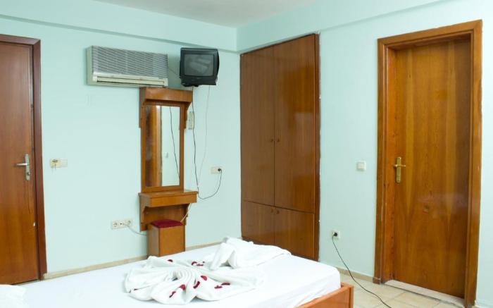 Ares City Hotel