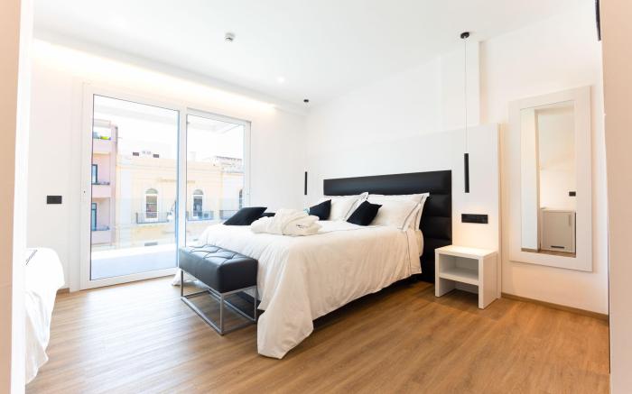 Popula Rooms & Mediterranean Bay
