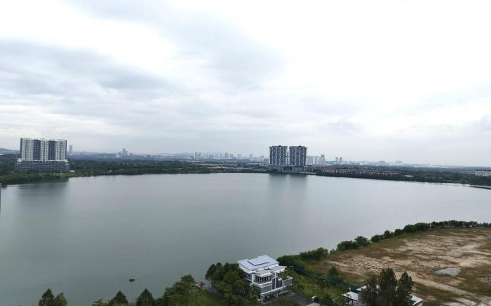 Puchong WindyStayCation3R2B @ D Island