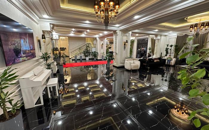 East Star Hotel