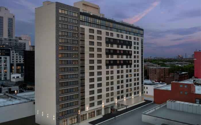 SpringHill Suites by Marriott New York Queens