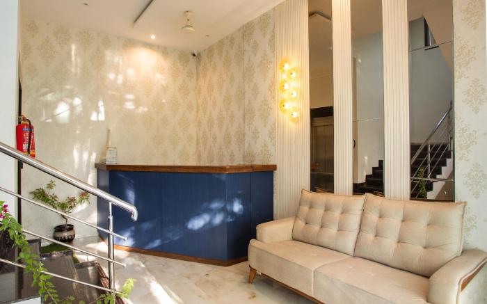 Blugent Residency