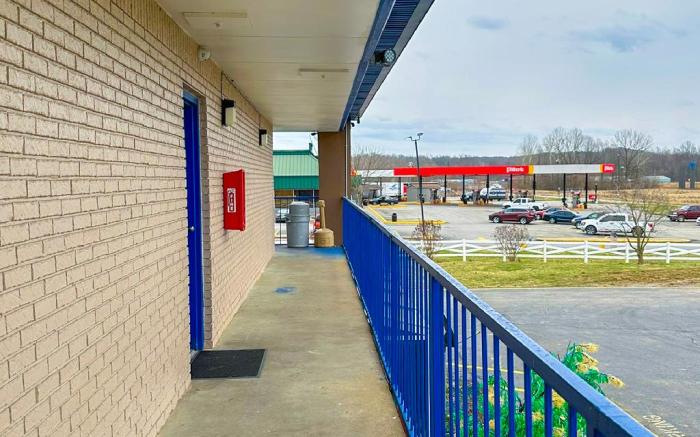 Happy Stay Inn Madisonville I-69 By OYO