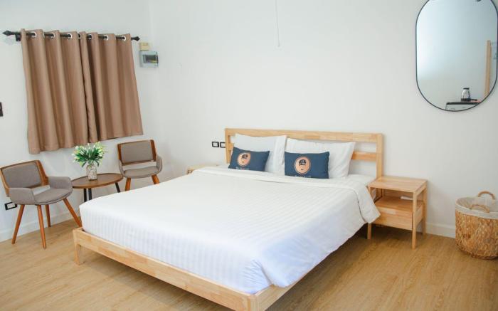RQ Phuket Patong Beach by Collection O