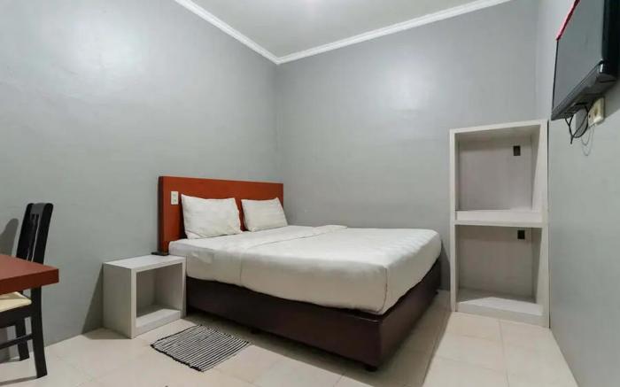 RedDoorz @ Jalan Sei Batang Hari Medan