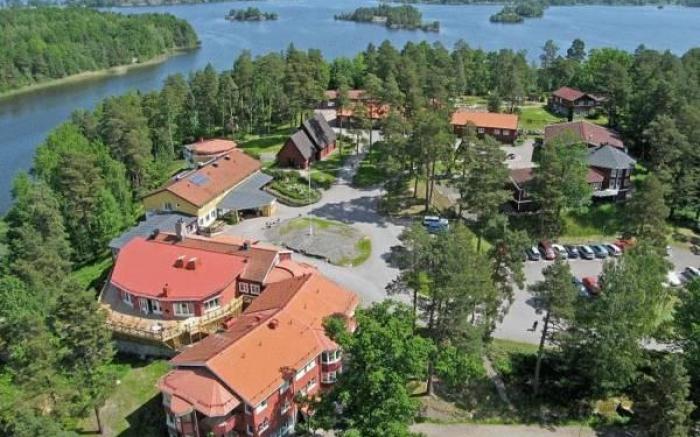Stiftsgarden Vardnas Hotell