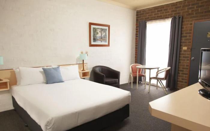Bega Downs Motor Inn