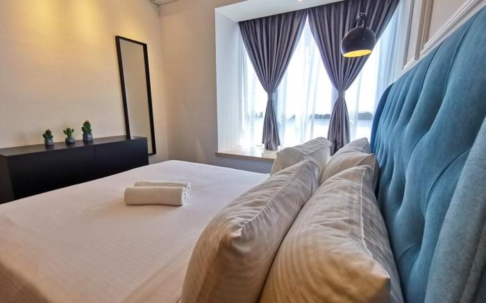 R&F Partial Sea View 1BR by ANJU