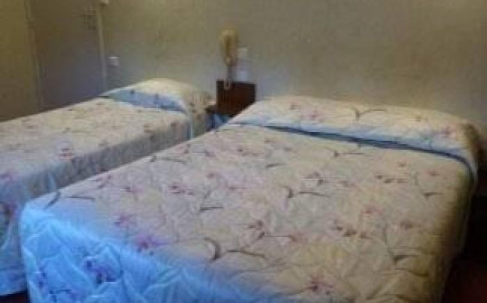 Logis hotel restaurant les Carillons