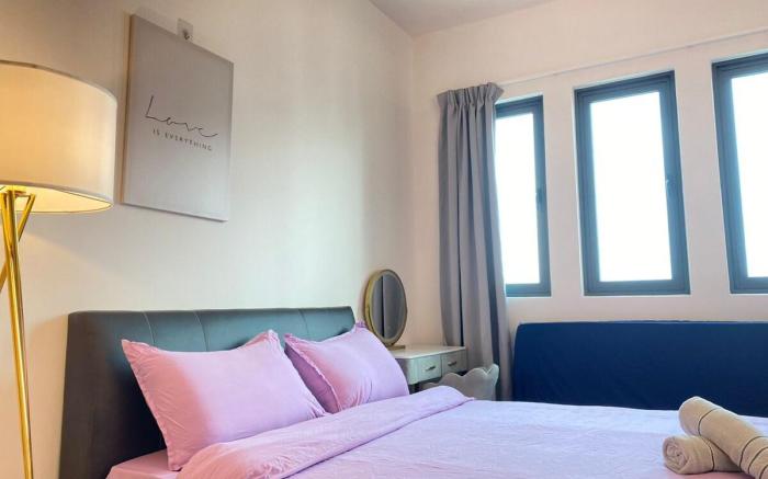 City Living Cozy Studio B @Meritus Residence